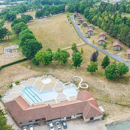 Village De Gites Du Malzieu Le Malzieu-Ville ภายนอก รูปภาพ